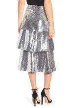 Load image into Gallery viewer, TIERED SEQUIN MIDI SKIRT