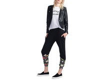 Load image into Gallery viewer, GILLS SILVER GLITTER