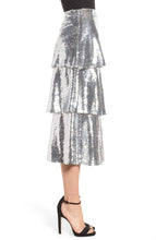 Load image into Gallery viewer, TIERED SEQUIN MIDI SKIRT