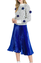 Load image into Gallery viewer, POM POM CHUNKY KNIT SWEATER