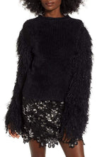 Load image into Gallery viewer, SR103T- FUZZY KNIT SWEATER BLACK