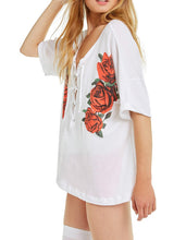 Load image into Gallery viewer, Lovely Roses Maxwell Tee | Clean White