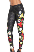 Load image into Gallery viewer, Winter Floral Leggings