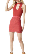 Load image into Gallery viewer, Augustine Dusty Rose Lace Mini Skirt