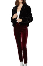 Load image into Gallery viewer, Uptown Girl / 27AB5020