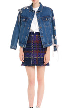 Load image into Gallery viewer, TWEED PLAID MINI SKIRT