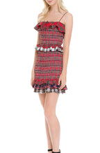 Load image into Gallery viewer, SLEEVELESS SMOCKED TOP