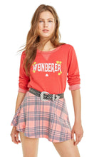 Load image into Gallery viewer, Wonderer Quinn Sweatshirt | Scarlet