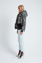 Load image into Gallery viewer, The Stratosphere Hoodie - Khaki Camo