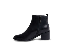 Load image into Gallery viewer, BLACK LEATHER
