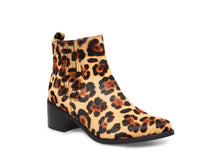 Load image into Gallery viewer, ELVINA WATERPROOF LEOPARD