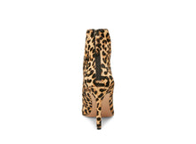 Load image into Gallery viewer, CAREY LEOPARD