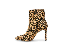 Load image into Gallery viewer, CAREY LEOPARD