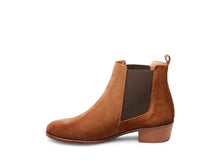 Load image into Gallery viewer, DOVER CHESTNUT SUEDE