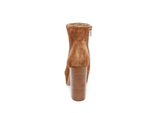 Load image into Gallery viewer, COGNAC SUEDE