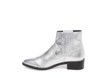Load image into Gallery viewer, SILVER LEATHER