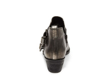 Load image into Gallery viewer, SILVER LEATHER