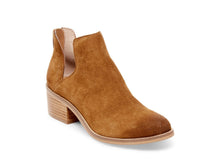 Load image into Gallery viewer, COGNAC SUEDE