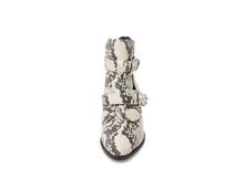 Load image into Gallery viewer, NANCY NATURAL SNAKE