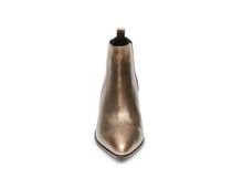 Load image into Gallery viewer, GOLD LEATHER