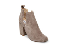 Load image into Gallery viewer, LT GREY SUEDE