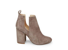 Load image into Gallery viewer, LT GREY SUEDE