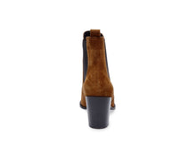 Load image into Gallery viewer, CHESTNUT SUEDE
