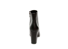 Load image into Gallery viewer, PIXIE BLACK LEATHER