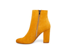 Load image into Gallery viewer, PIXIE MUSTARD SUEDE