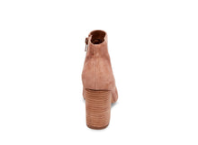 Load image into Gallery viewer, TAN SUEDE