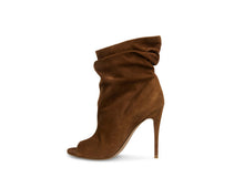 Load image into Gallery viewer, SURRENDER BROWN SUEDE