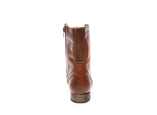 Load image into Gallery viewer, BROWN LEATHER