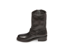 Load image into Gallery viewer, BLACK LEATHER
