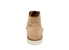 Load image into Gallery viewer, TRUMPET TAN SUEDE