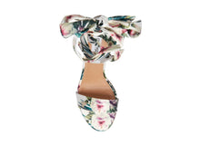 Load image into Gallery viewer, FLORAL