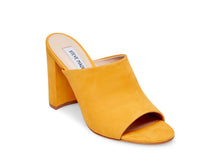 Load image into Gallery viewer, YELLOW NUBUCK