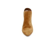 Load image into Gallery viewer, CHESTNUT SUEDE