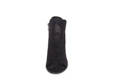 Load image into Gallery viewer, BLACK SUEDE