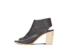 Load image into Gallery viewer, BLACK LEATHER