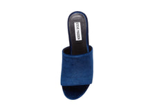Load image into Gallery viewer, HARLOW BLUE VELVET