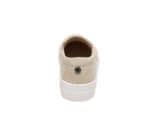 Load image into Gallery viewer, GILLS TAUPE CROCODILE
