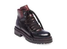 Load image into Gallery viewer, MINNI BLACK LEATHER