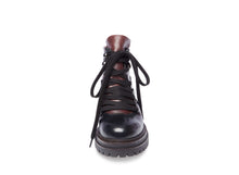 Load image into Gallery viewer, MINNI BLACK LEATHER