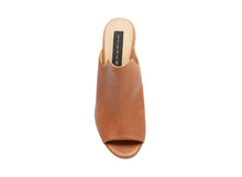 Load image into Gallery viewer, REFLECTION COGNAC LEATHER