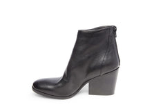 Load image into Gallery viewer, BLACK LEATHER